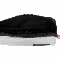 Muc-Off Essentials Case Werkzeugtasche -Duracell Verkäufe 402354